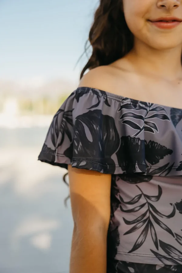 Tropical Night | Mini Ruffled Around Top